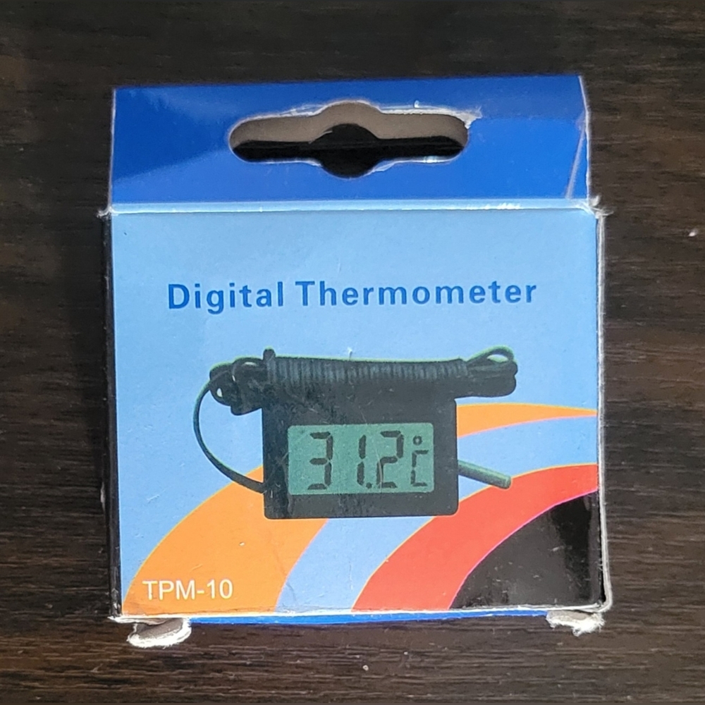 Digital thermometer